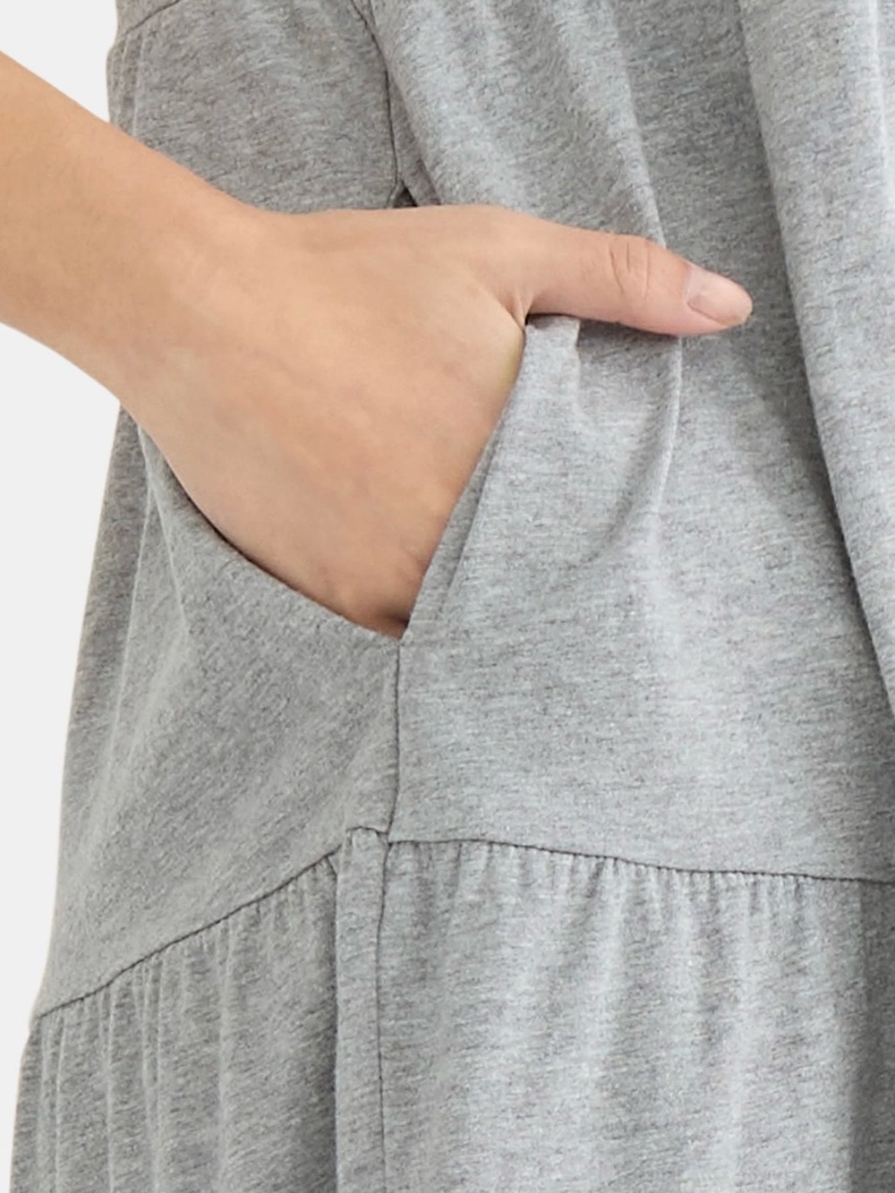 Time and Tru Heather Gray Tiered Short Sleeve Knit Dress - Picture 3 of 5